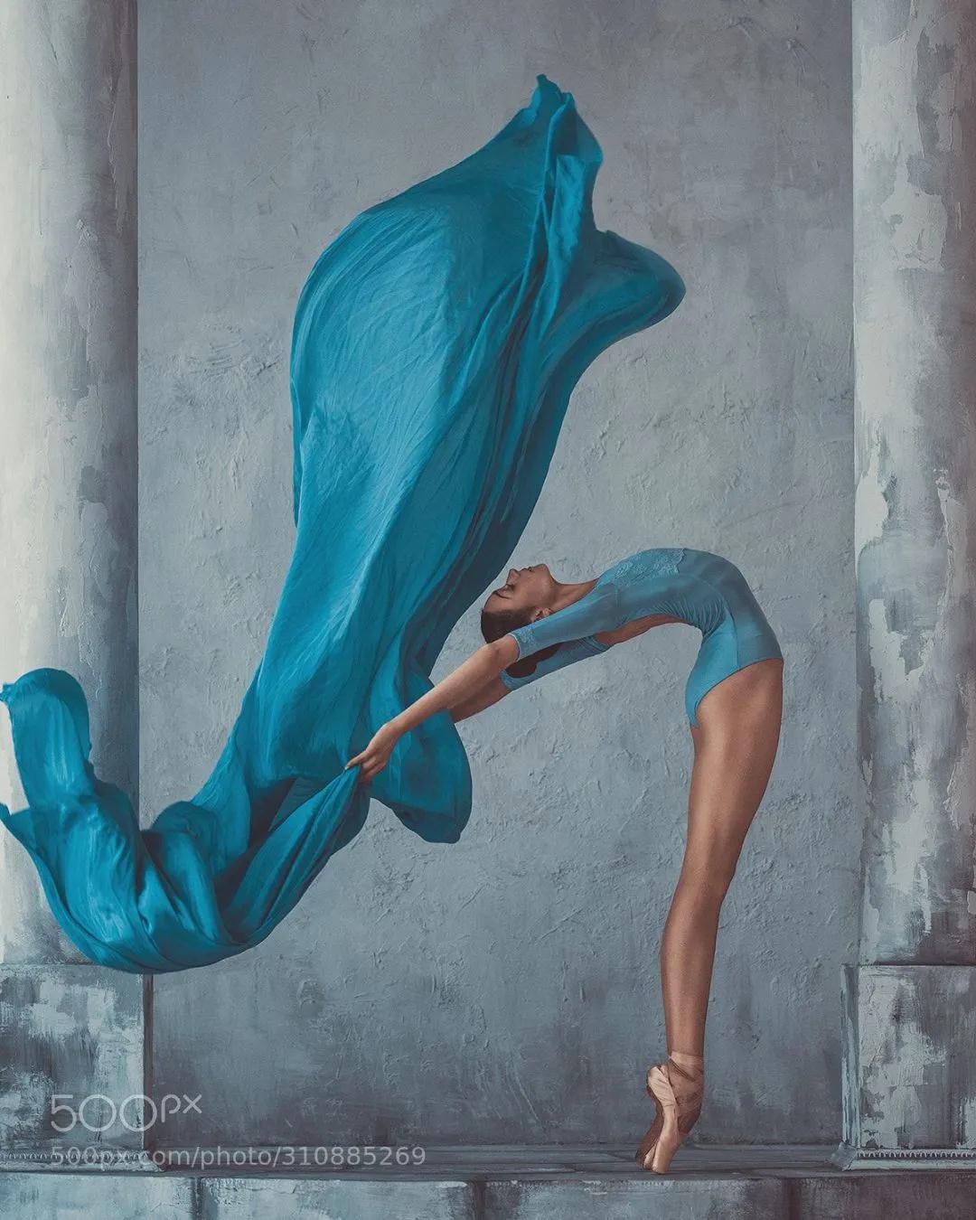 新品發布會| 德利豐3mm超薄巖板，邀您共鑒