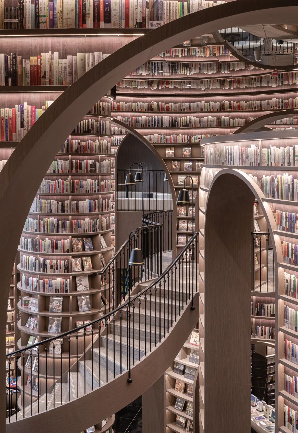 DELFONE奢木系列新品 | 烏金直紋木,與自然形態(tài)共生(圖7) DELFONE奢木系列新品 | 烏金直紋木,與自然形態(tài)共生(圖7)