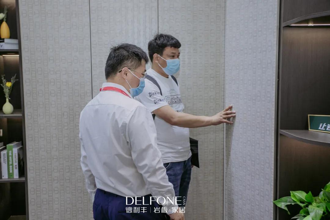 巖載定制家 | 德利豐攜新品火爆廣州家博會(huì)(圖6) 巖載定制家 | 德利豐攜新品火爆廣州家博會(huì)(圖6)