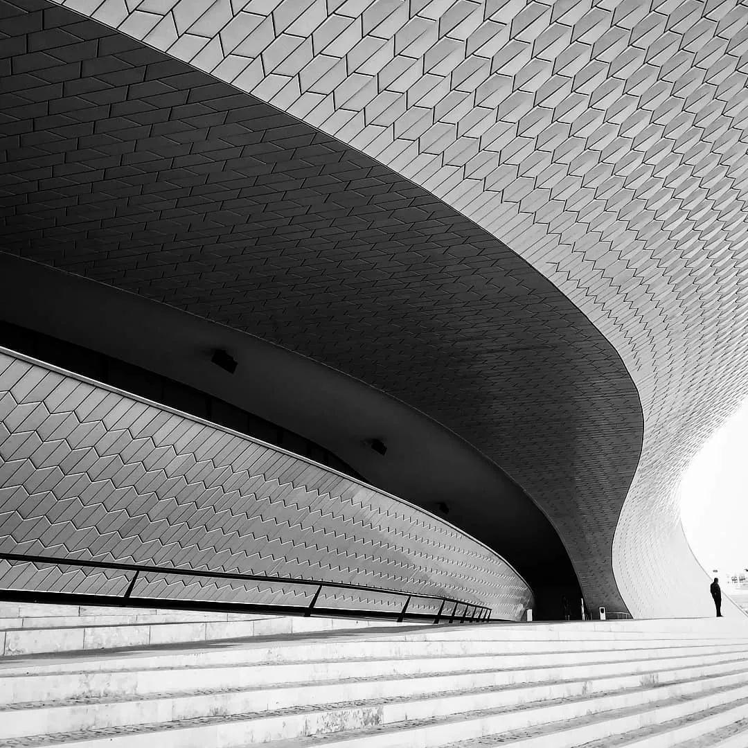 DELFONE新品 | 鈦金系列，構(gòu)建酷感十足的摩登空間(圖2)