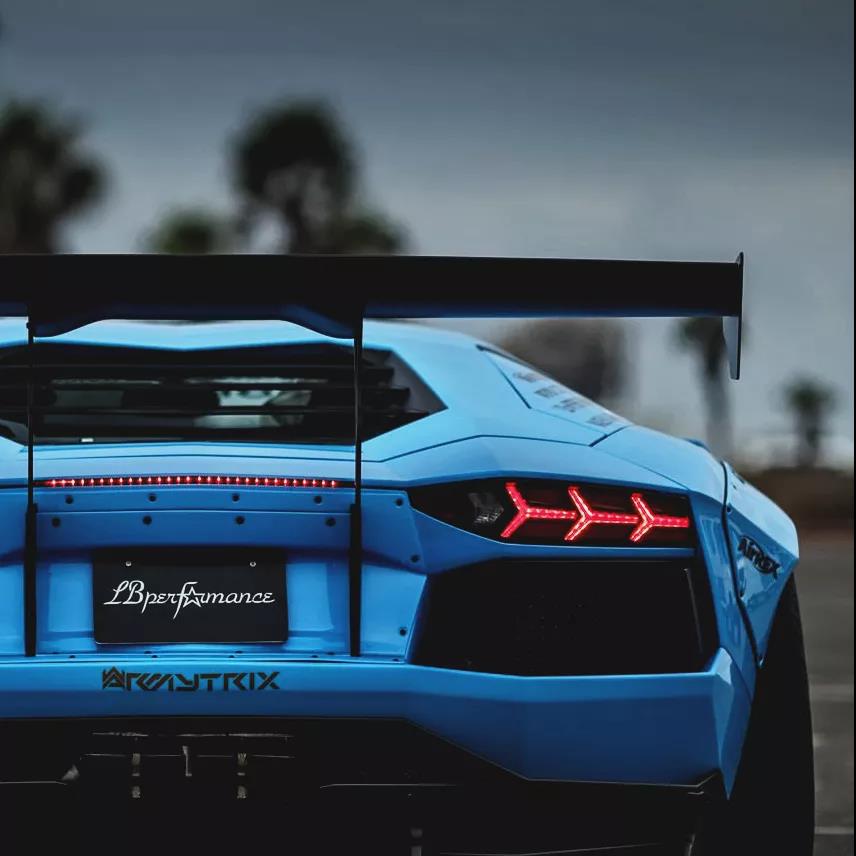 DELFONE新品 | 庫里南展現(xiàn)金屬時尚范,show出新高度(圖1) DELFONE新品 | 庫里南展現(xiàn)金屬時尚范,show出新高度(圖1)