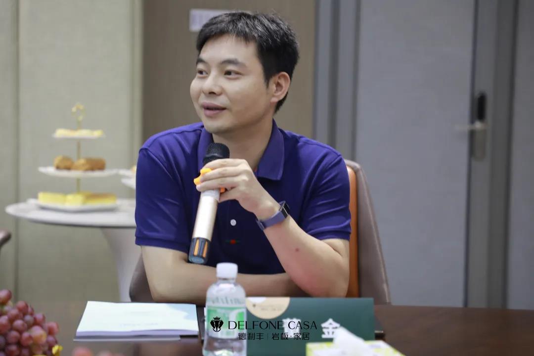 科技鑒定會|德利豐具有通體連紋的20mm厚大規格巖板產品達到國際領先水平(圖8) 科技鑒定會|德利豐具有通體連紋的20mm厚大規格巖板產品達到國際領先水平(圖8)