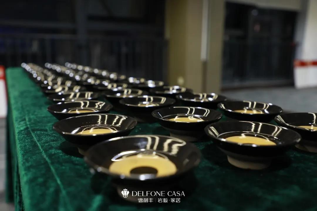 聚勢必達(dá),贏戰(zhàn)65天 | 德利豐企業(yè)年底沖刺誓師大會圓滿舉辦(圖32) 聚勢必達(dá),贏戰(zhàn)65天 | 德利豐企業(yè)年底沖刺誓師大會圓滿舉辦(圖32)