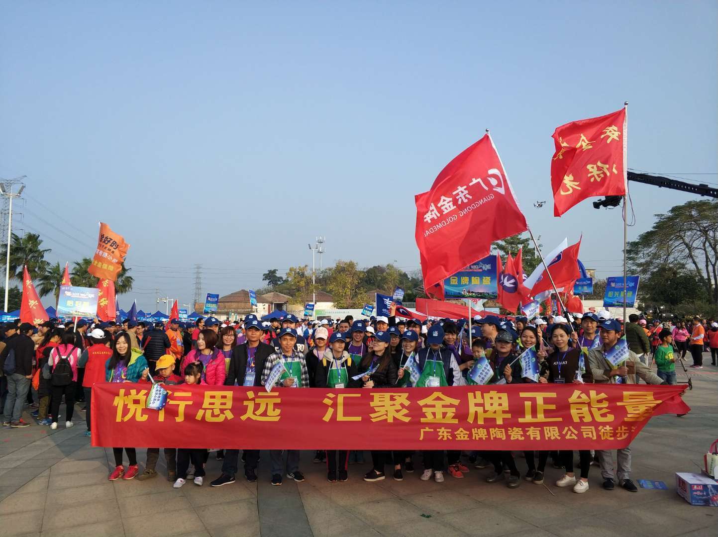 2018年，我們一直在前進的路上(圖12)