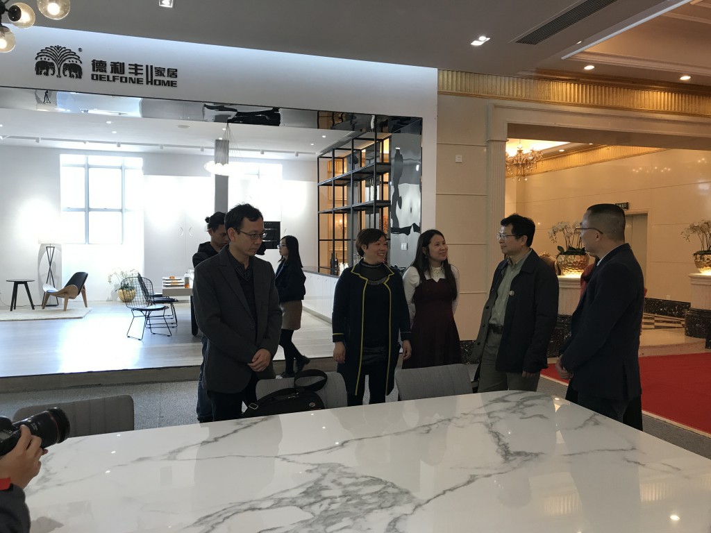 “大企業+大線+大規格”橫空出世---德利豐家居巖(圖2)