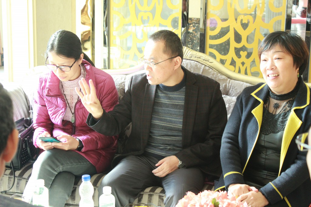 建材界“大腦”齊聚德利豐家居生產(chǎn)基地，力贊(圖3)