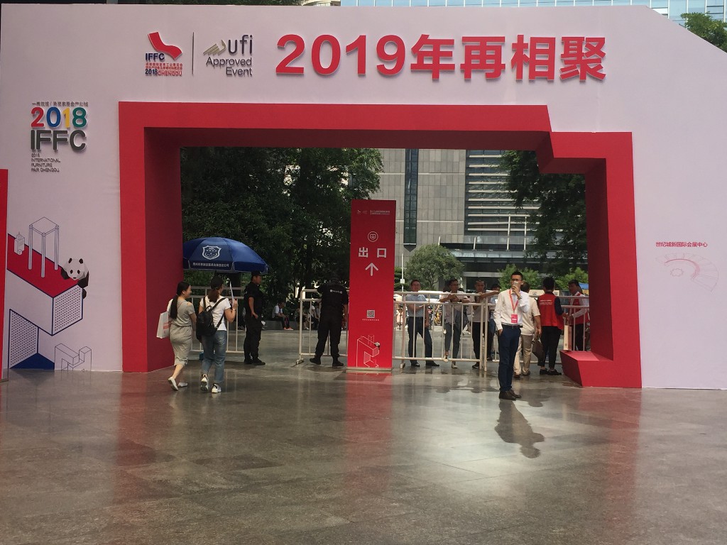 展會丨這次放“大招“了，德利豐成都國際家具(圖2)