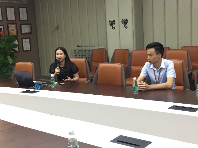 建材行業專家組團參觀德利豐家居,探討巖板發(圖6) 建材行業專家組團參觀德利豐家居,探討巖板發(圖6)