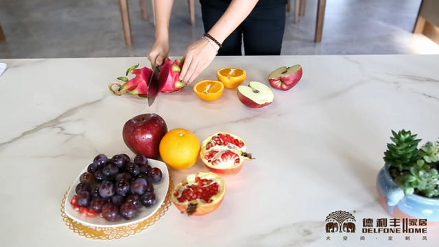 絕對(duì)干貨!德利豐大巖板櫥柜臺(tái)面清潔視頻(圖3) 絕對(duì)干貨!德利豐大巖板櫥柜臺(tái)面清潔視頻(圖3)