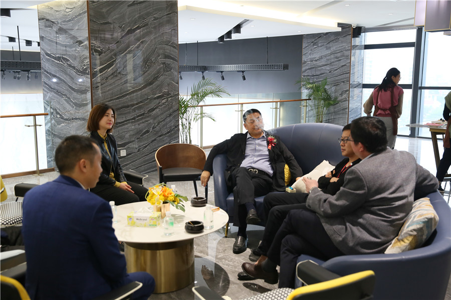 一口氣簽了8家戰略合作協議，金牌企業開啟雙贏(圖2)