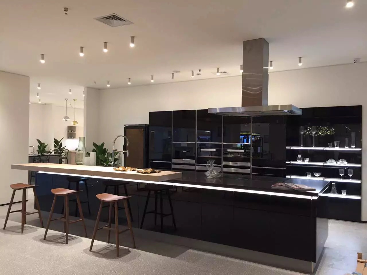 走在潮流前端，SCAVOLINI、KEYE門店都在用它！(圖1)