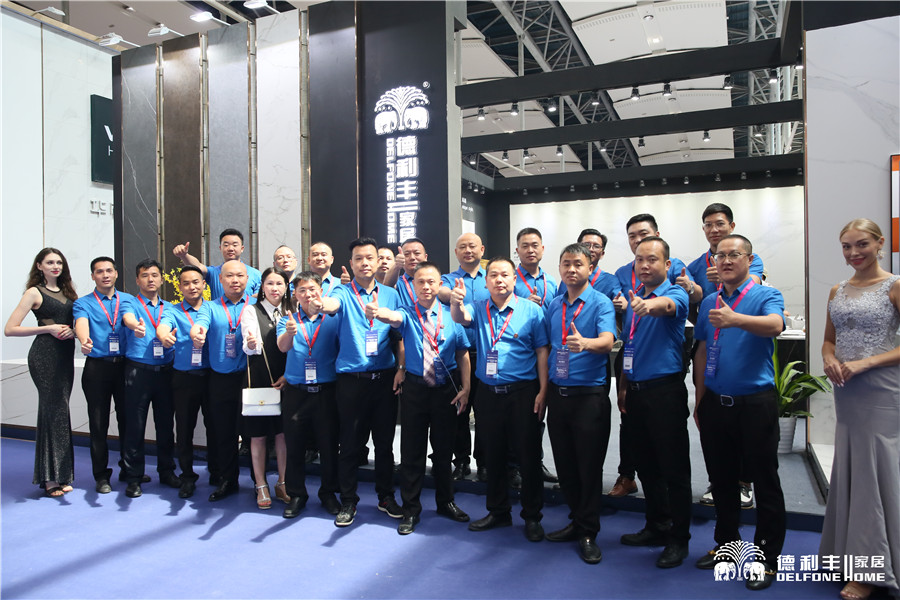 【今日關注】廣州建博會落下帷幕,德利豐大巖(圖2) 【今日關注】廣州建博會落下帷幕,德利豐大巖(圖2)