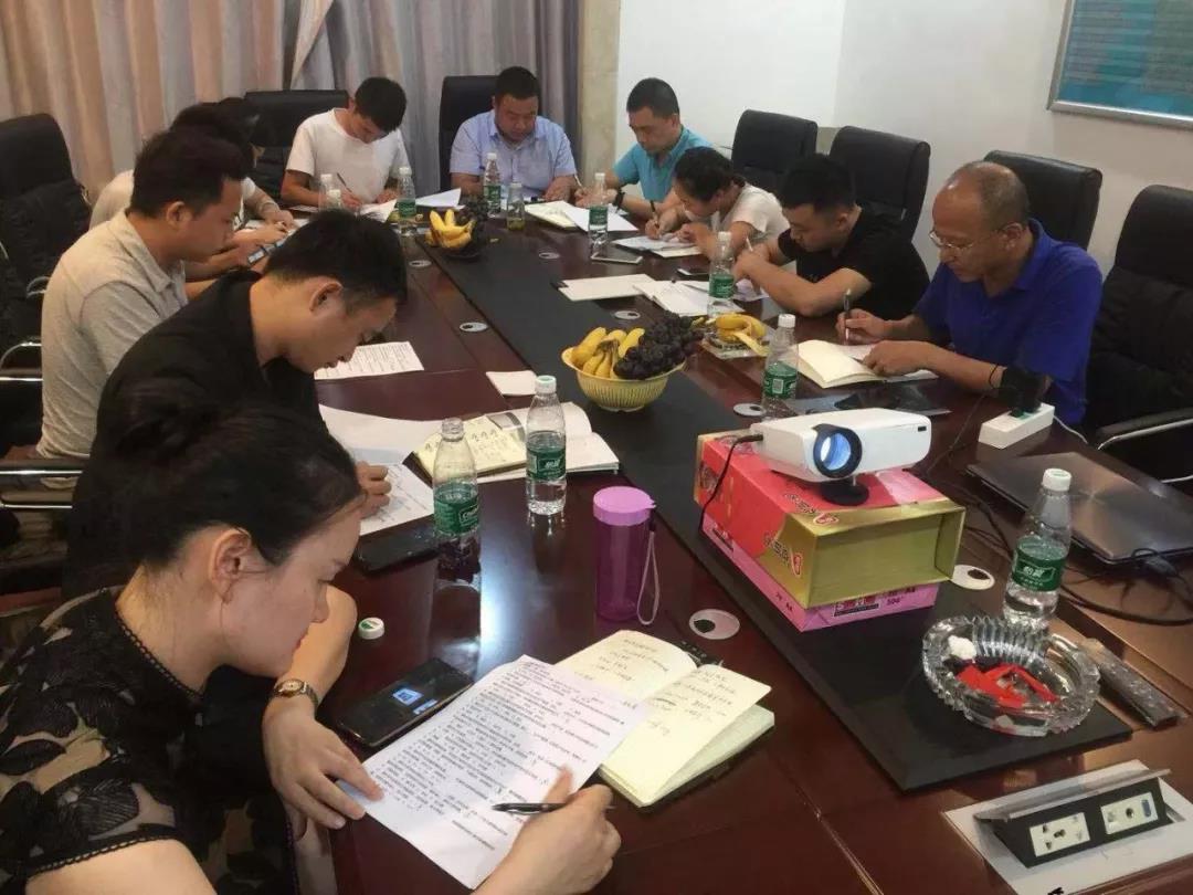 只做將軍不做兵!德利豐家居紅安縣終端實戰(zhàn)特(圖4) 只做將軍不做兵!德利豐家居紅安縣終端實戰(zhàn)特(圖4)