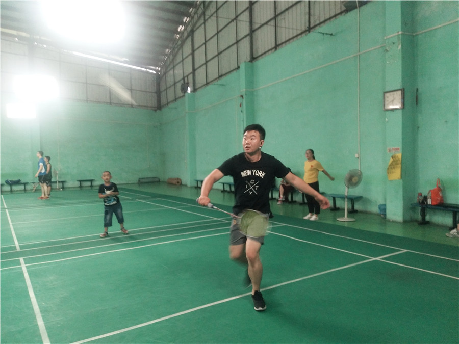 羽你同樂,誰與爭鋒——德利豐家居羽毛球友誼(圖5) 羽你同樂,誰與爭鋒——德利豐家居羽毛球友誼(圖5)