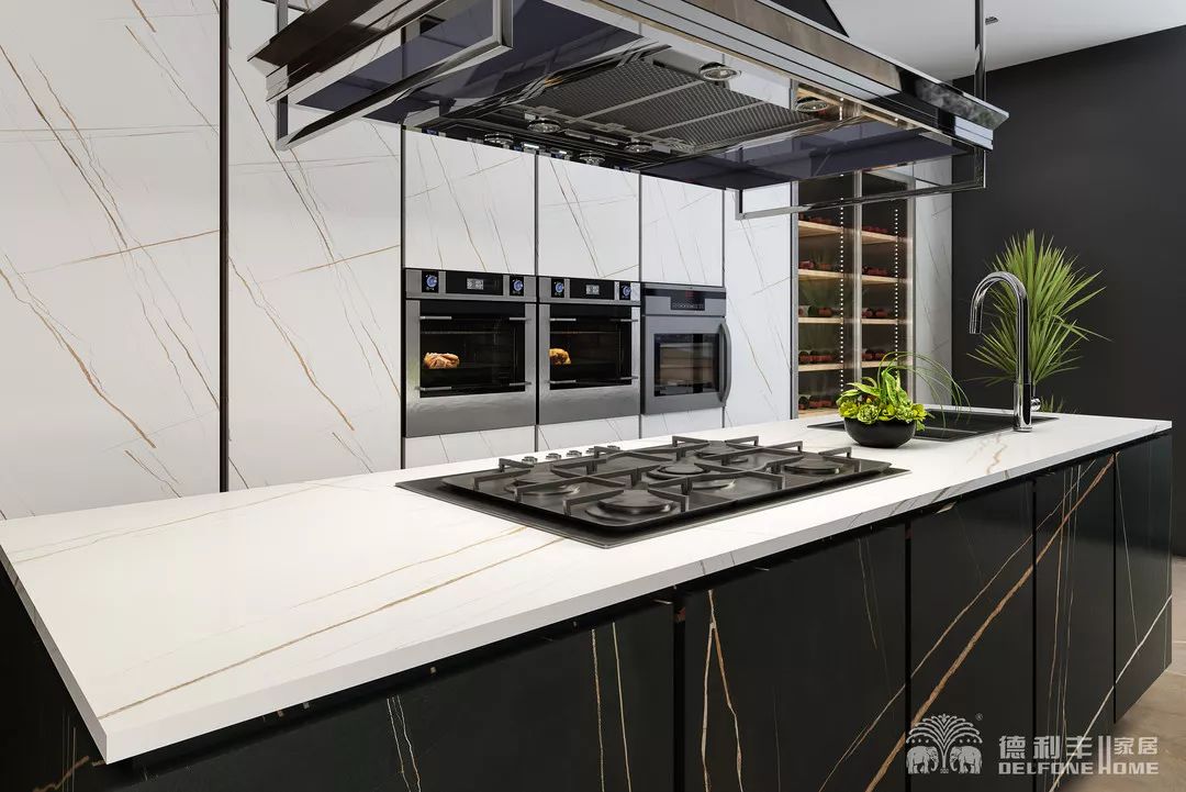 糅合極簡與輕奢，于色彩中迸發靈感 — <勞倫特(圖8)