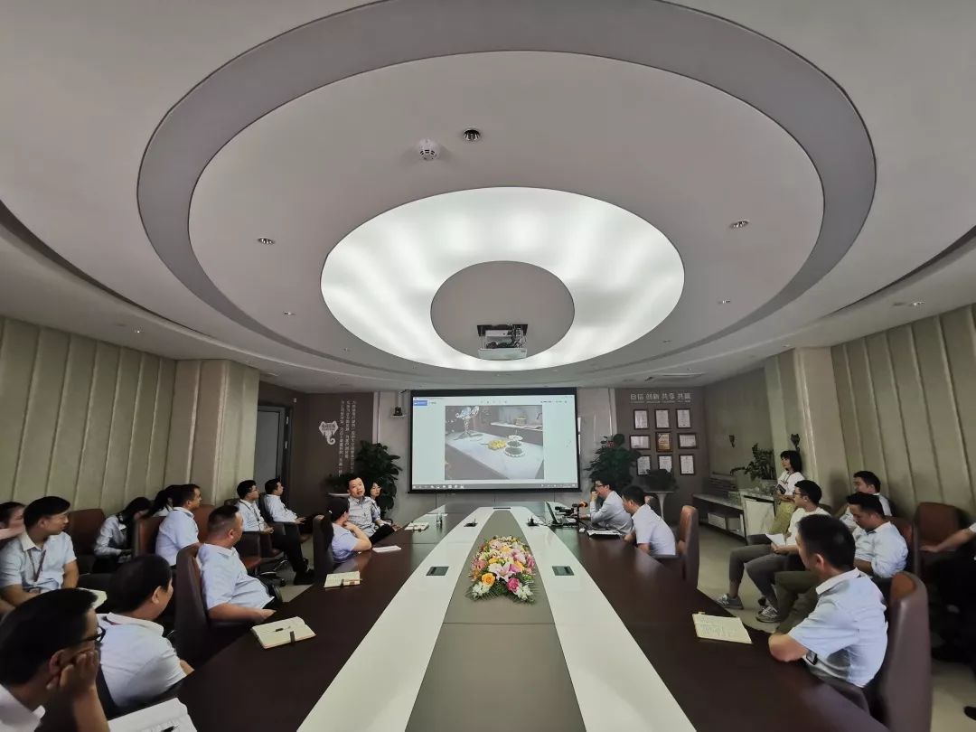 用知識鍛造復合型人才矩陣 —《大巖板·大空間(圖7) 用知識鍛造復合型人才矩陣 —《大巖板·大空間(圖7)