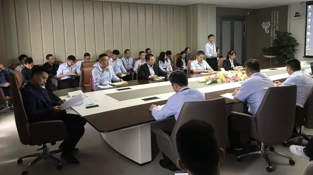 保持態(tài)勢(shì)，持續(xù)擴(kuò)張 — 德利豐家居10月總結(jié)會(huì)圓(圖8)